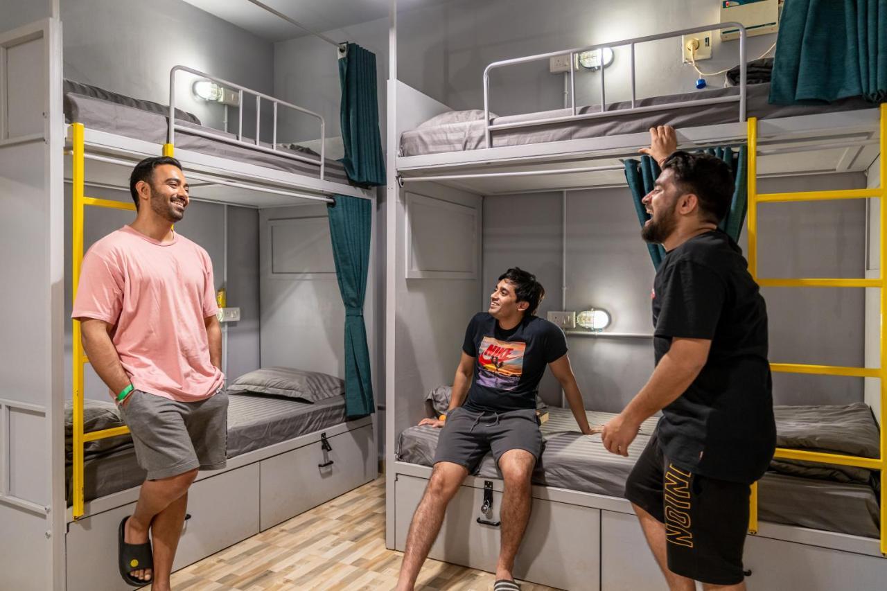 Whoopers Hostel Anjuna, Goa Экстерьер фото