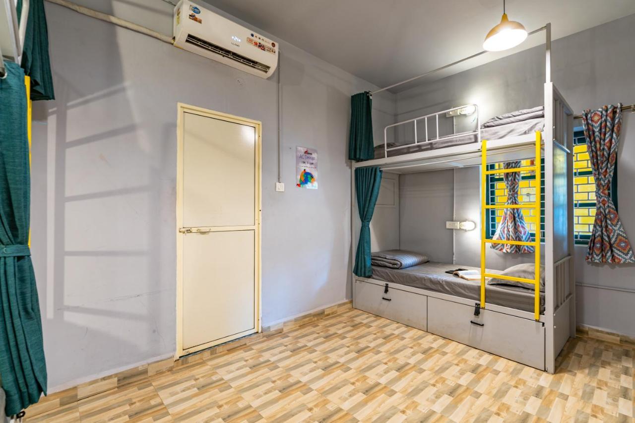 Whoopers Hostel Anjuna, Goa Экстерьер фото