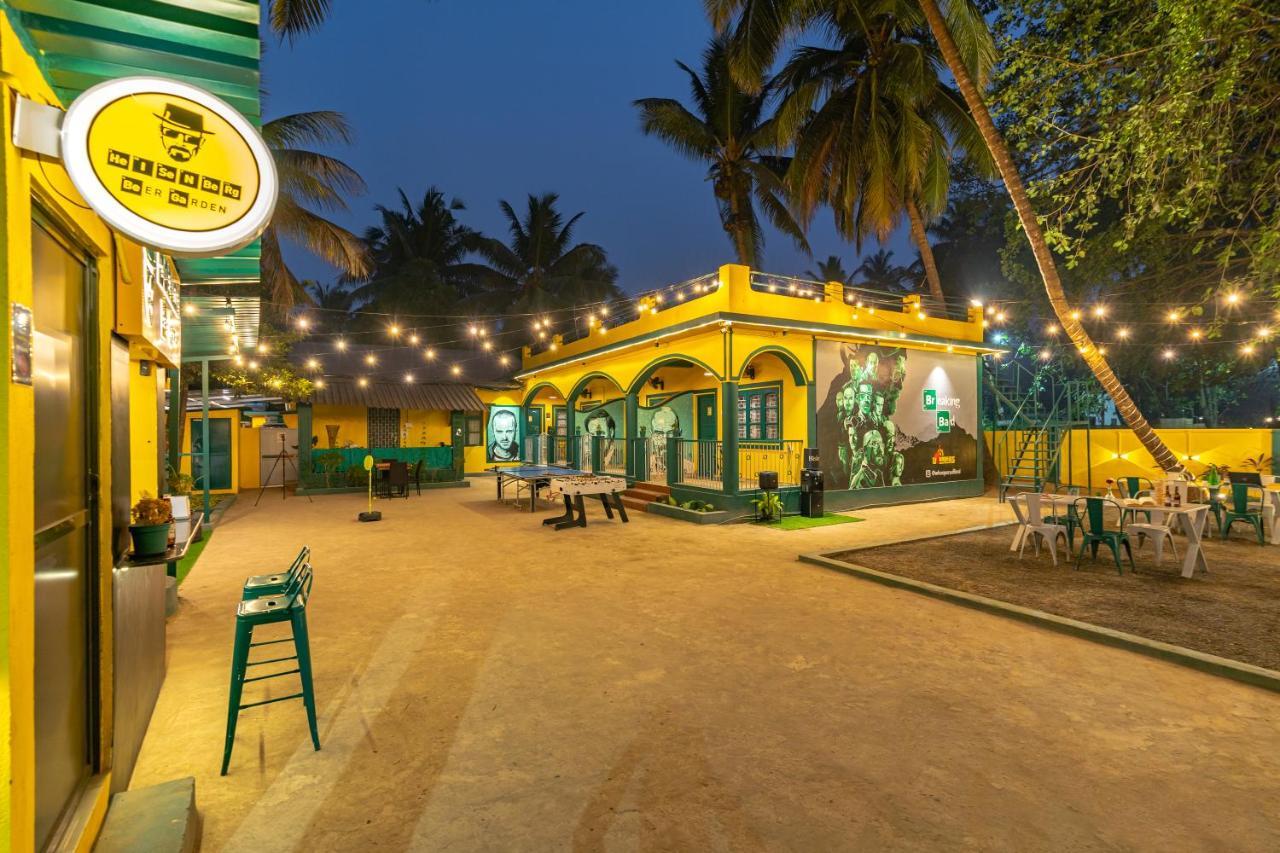 Whoopers Hostel Anjuna, Goa Экстерьер фото